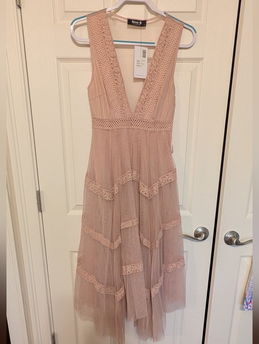 Sleeveless Pink Lace-Trim Tulle Dress